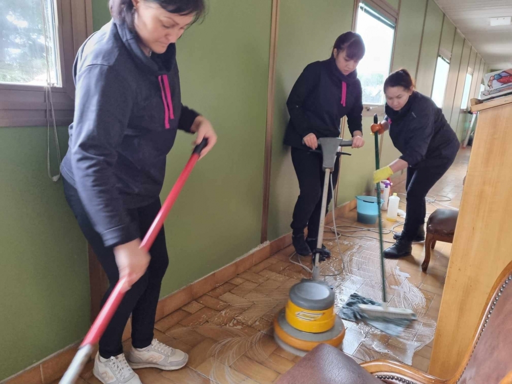 Impresa di Pulizie Professionale: Servizi Specializzati per Ogni Esigenza - Impresa di pulizie Roma